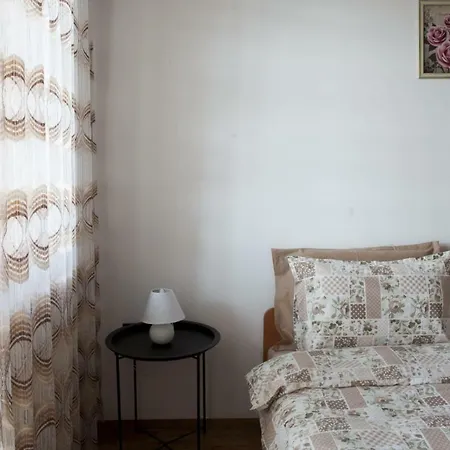Ulitsa Kumanovo 1 - Petkovi *
